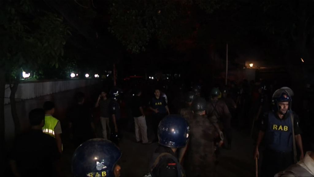 槍手襲擊孟加拉餐廳挾持人質