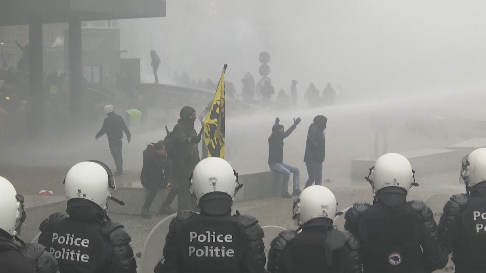比利時反移民示威演變成衝突