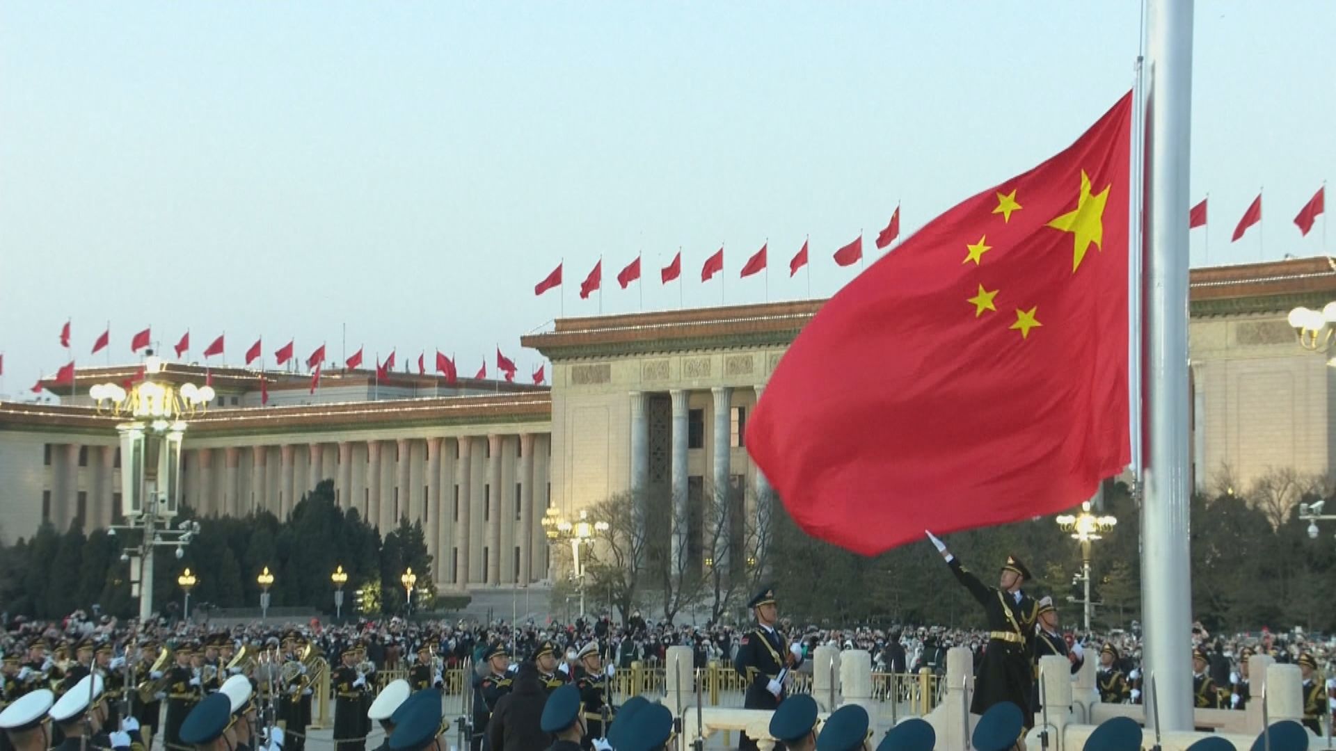 北京天安門廣場舉行元旦升旗儀式