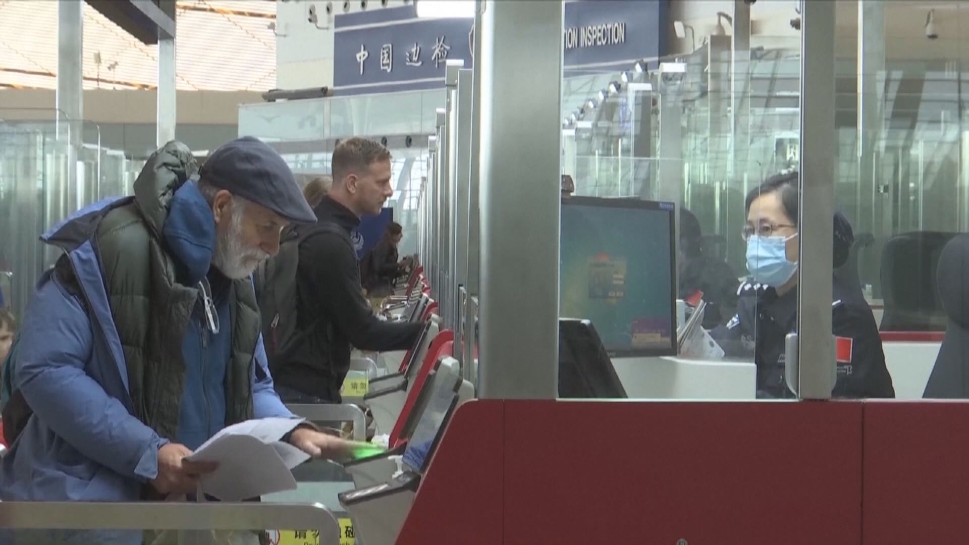 內地公布五項措施 便利外籍人員來華經商及旅遊
