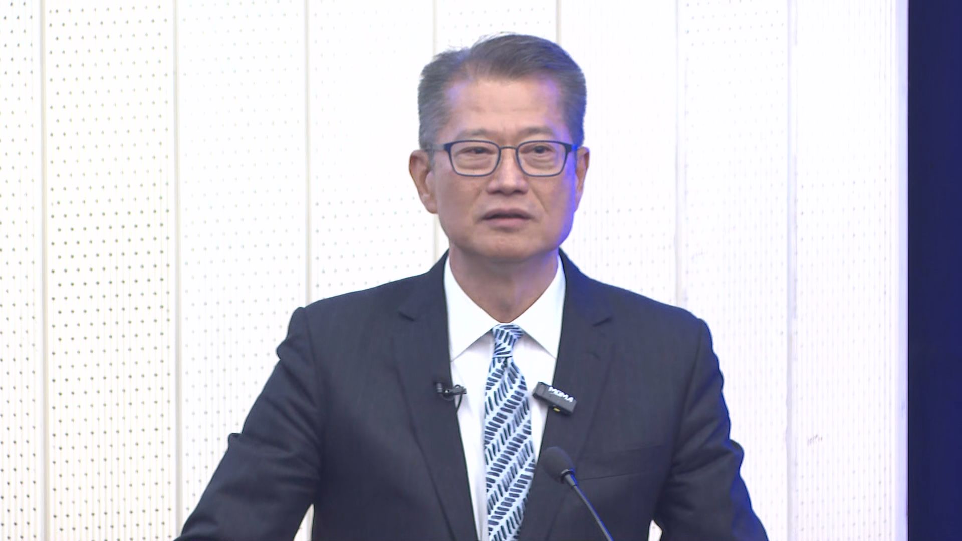 陳茂波指香港未來發展經濟必須要搶人才