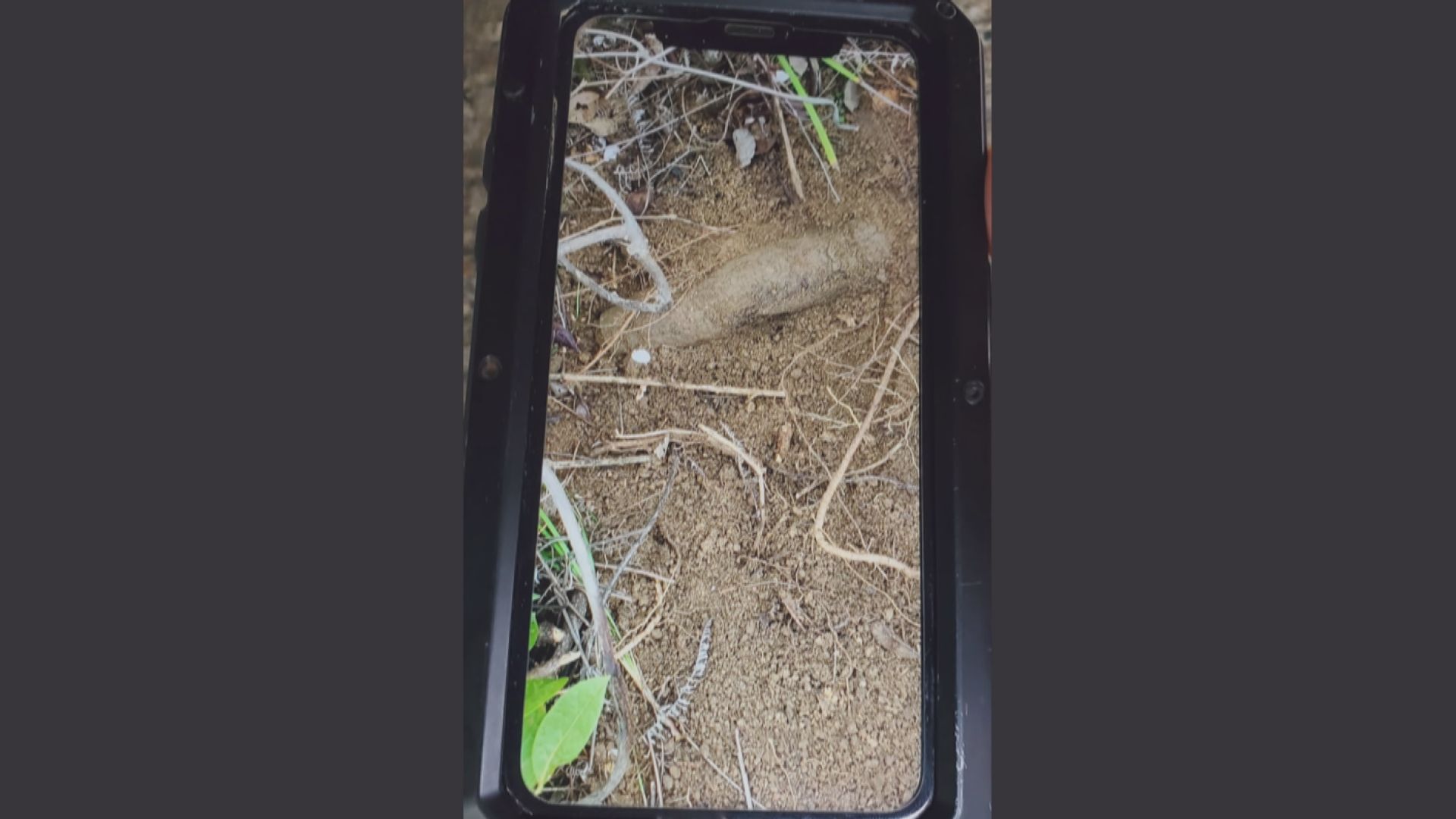 港島鯉魚門渡假村發現二戰炮彈