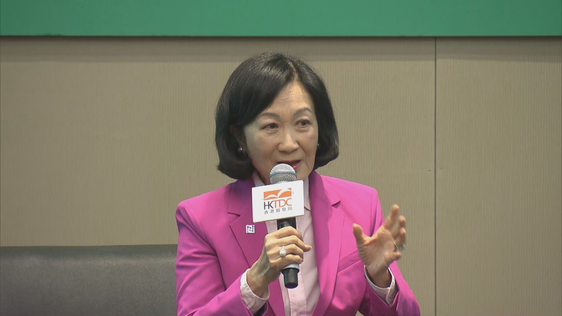 葉劉淑儀：隨著中國經濟調整 香港服務亦需調整