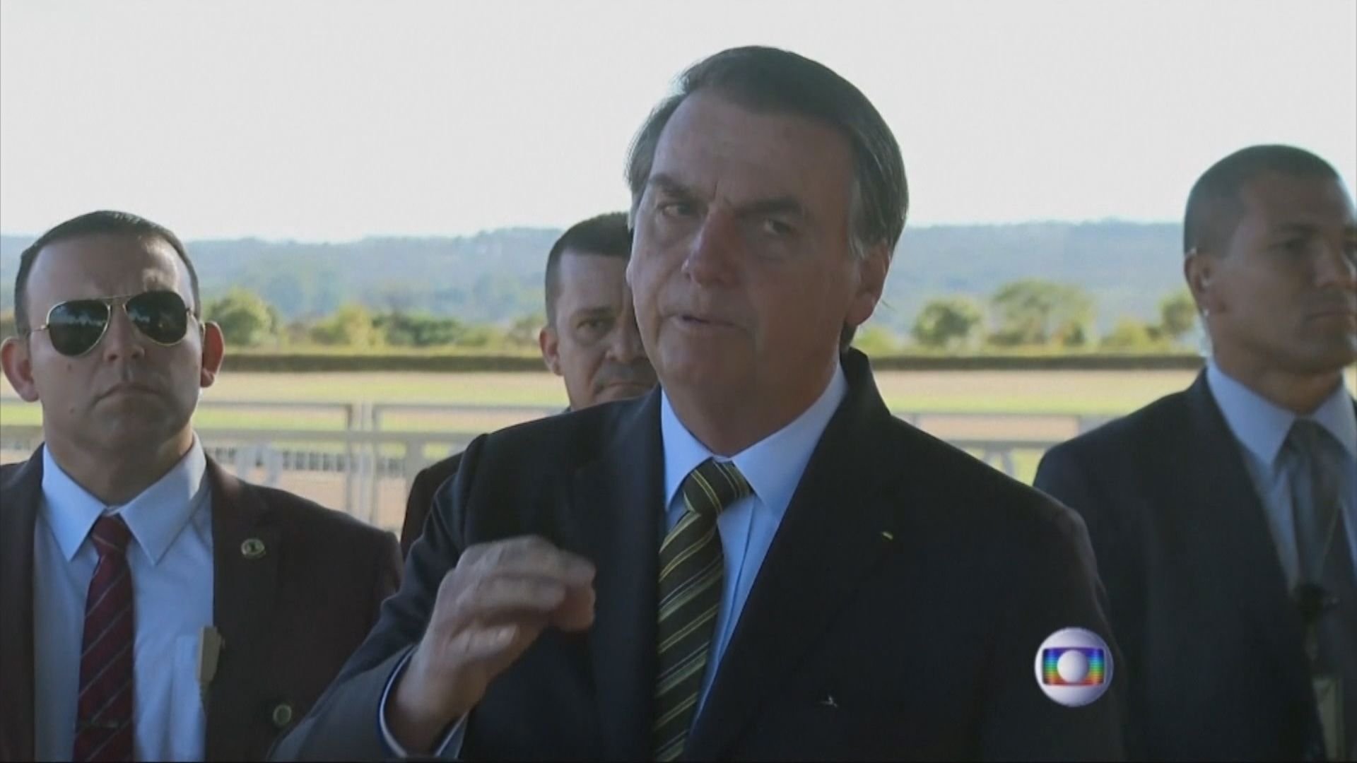 巴西總統拒接受七國集團救災援助　促馬克龍收回侮辱言論
