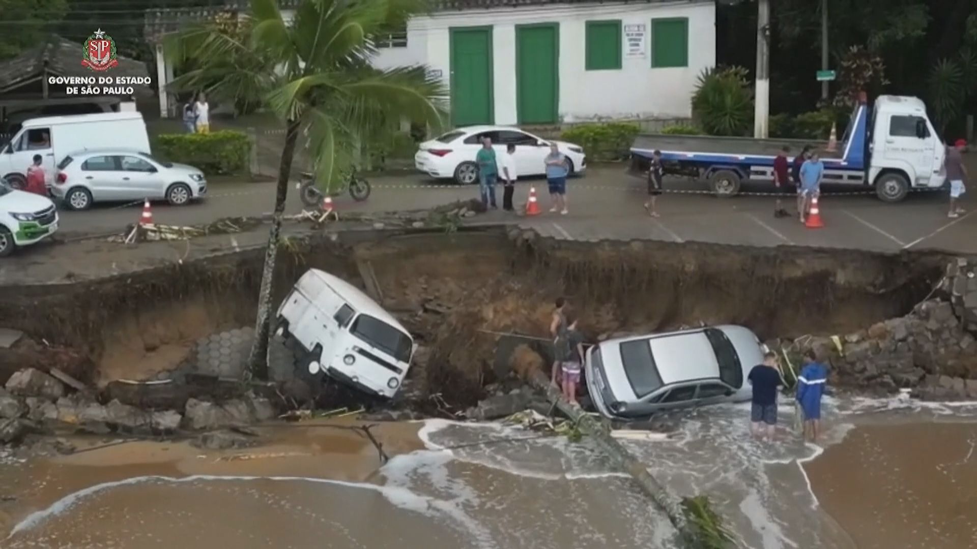 巴西聖保羅州山泥傾瀉最少19人死亡