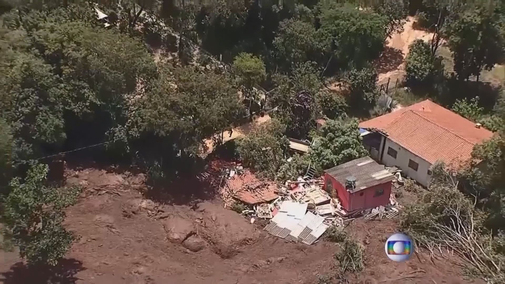 巴西礦場堤壩崩塌引發泥石流九死三百人失蹤