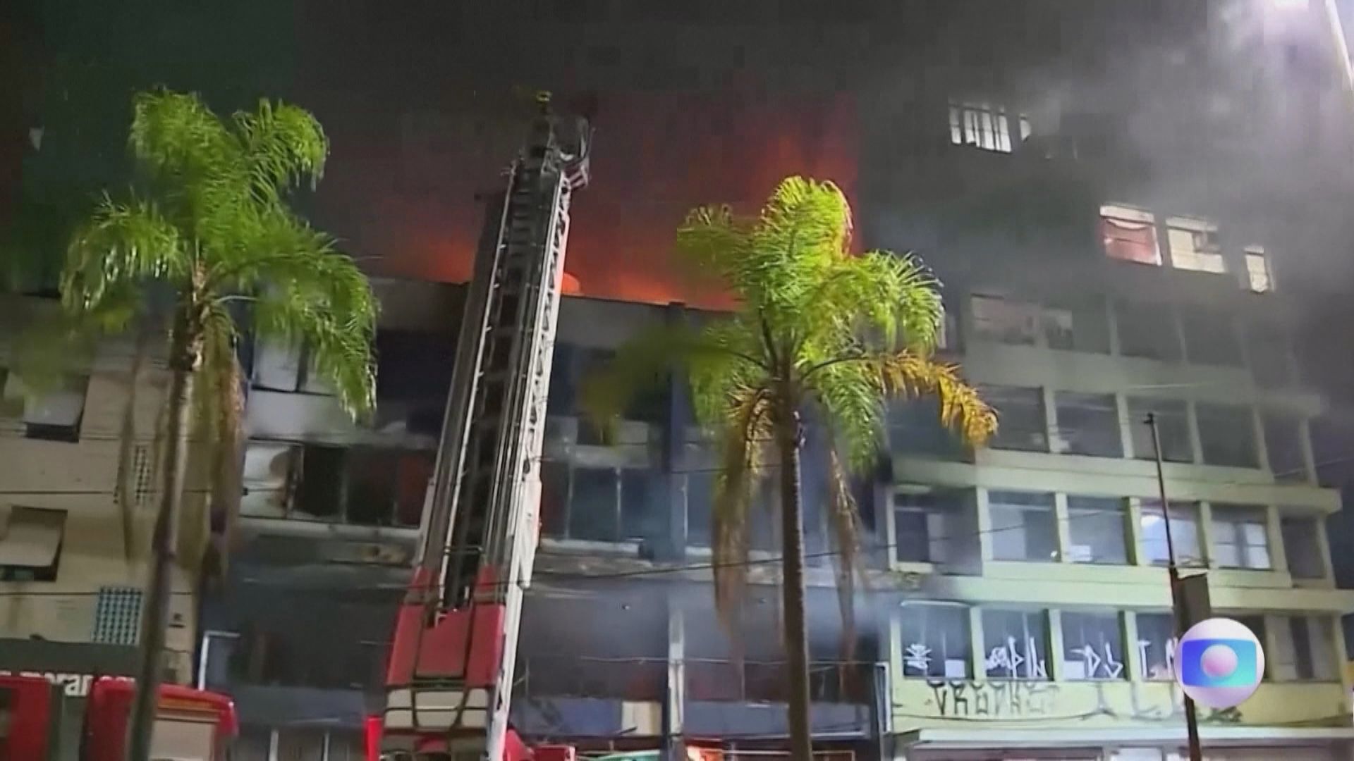 巴西南部無牌旅館大火 10死11傷