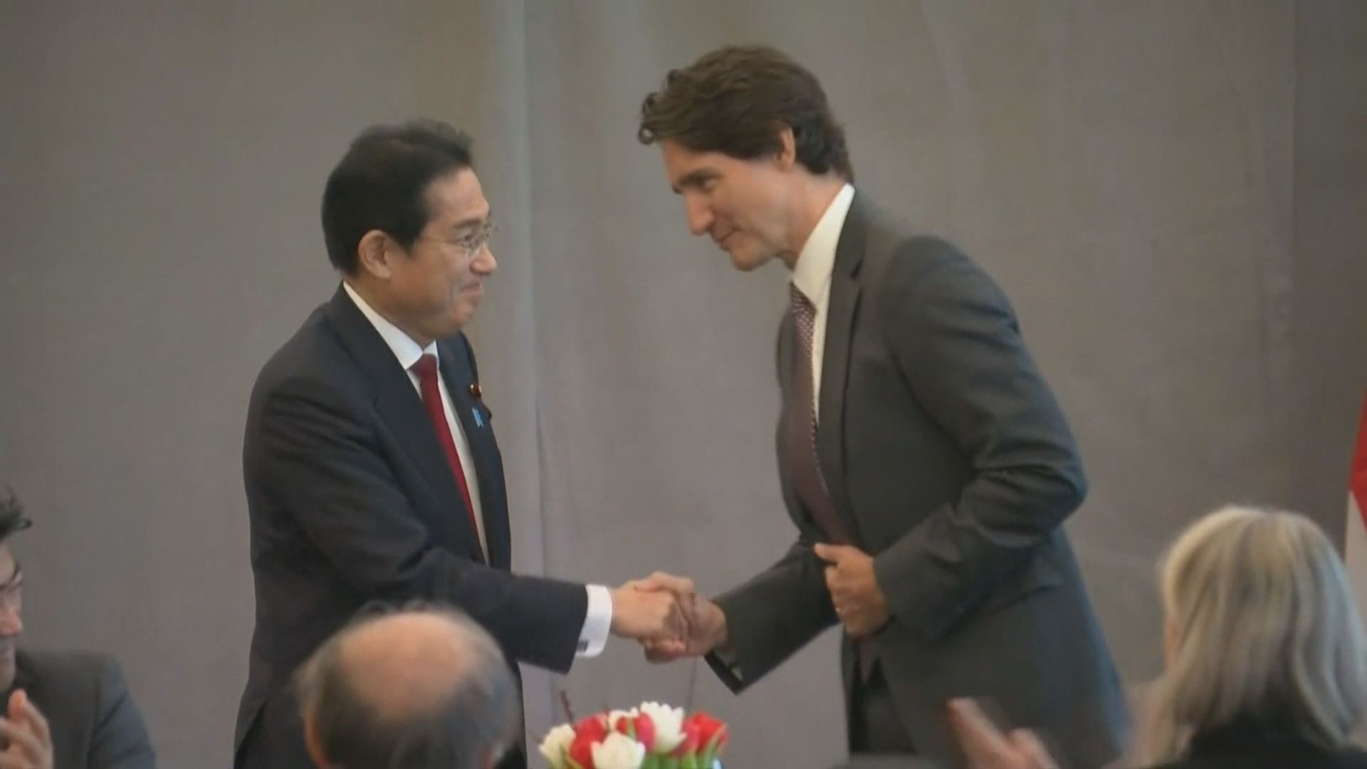 岸田文雄抵達加拿大　與總理杜魯多舉行會談