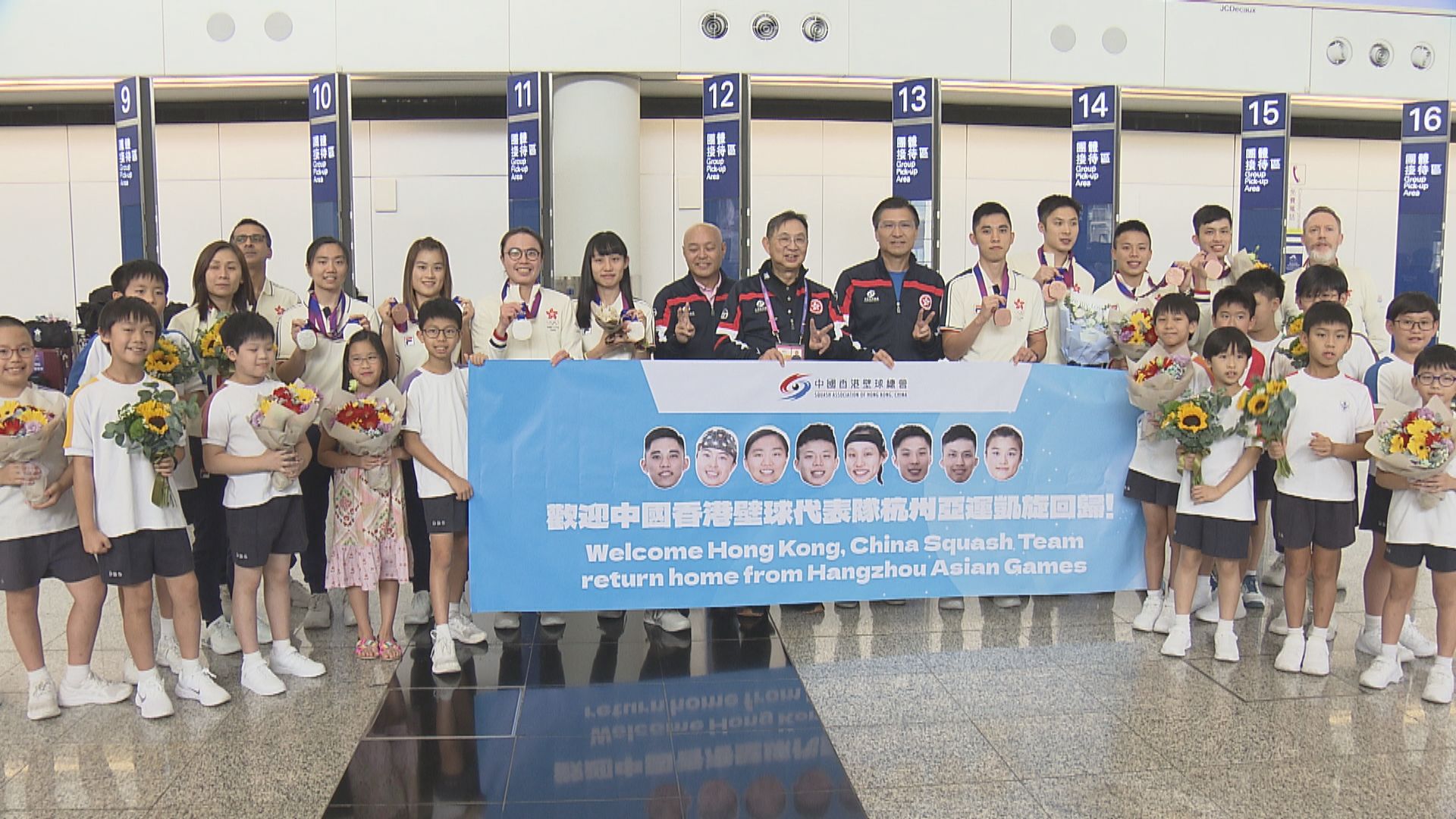李家超祝賀香港運動員在杭州亞運取得驕人成績