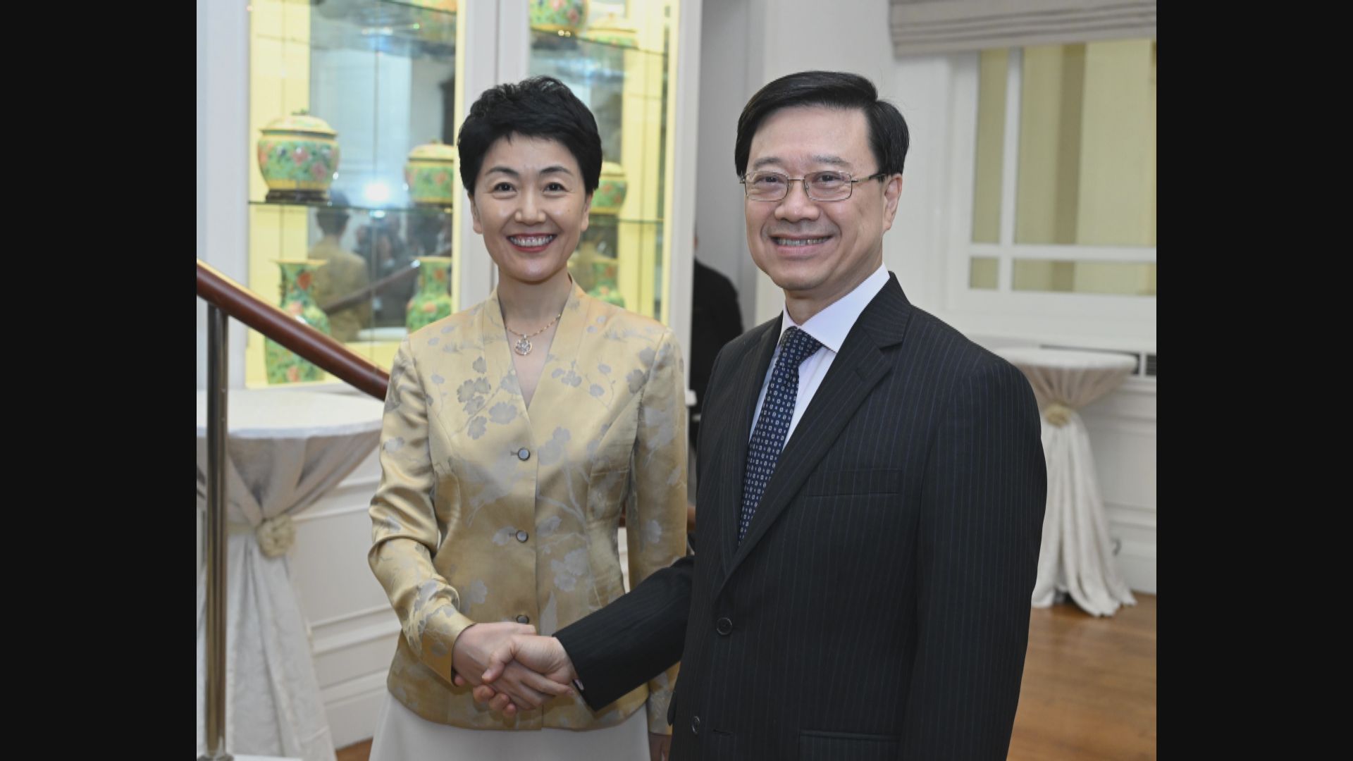 李家超展開東盟三國訪問 稱冀與新加坡政府加強高層聯繫
