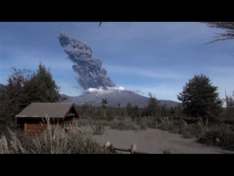 智利卡爾布科火山再次爆發