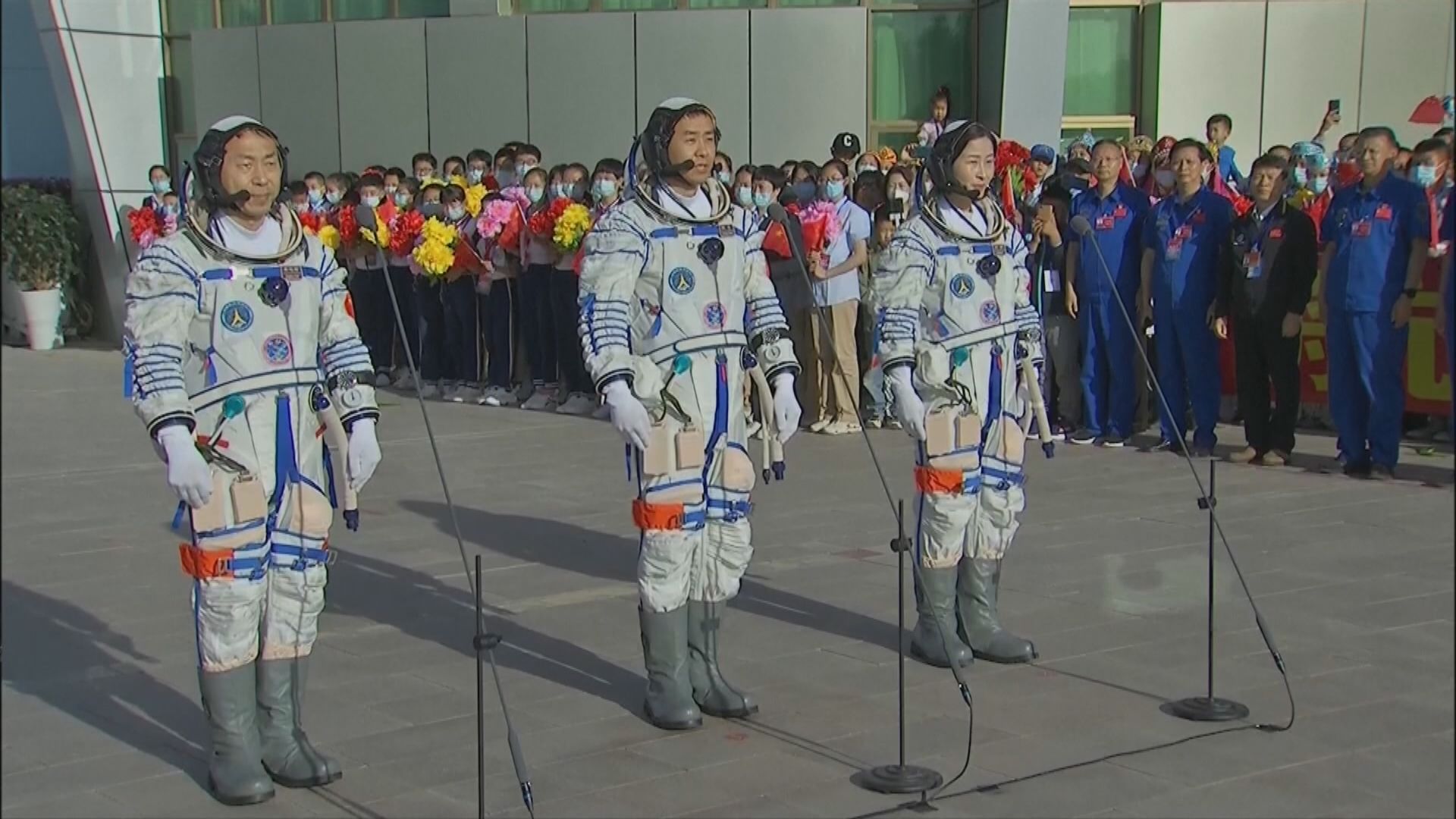 神舟十四號即將升空　三名太空人出席出征儀式