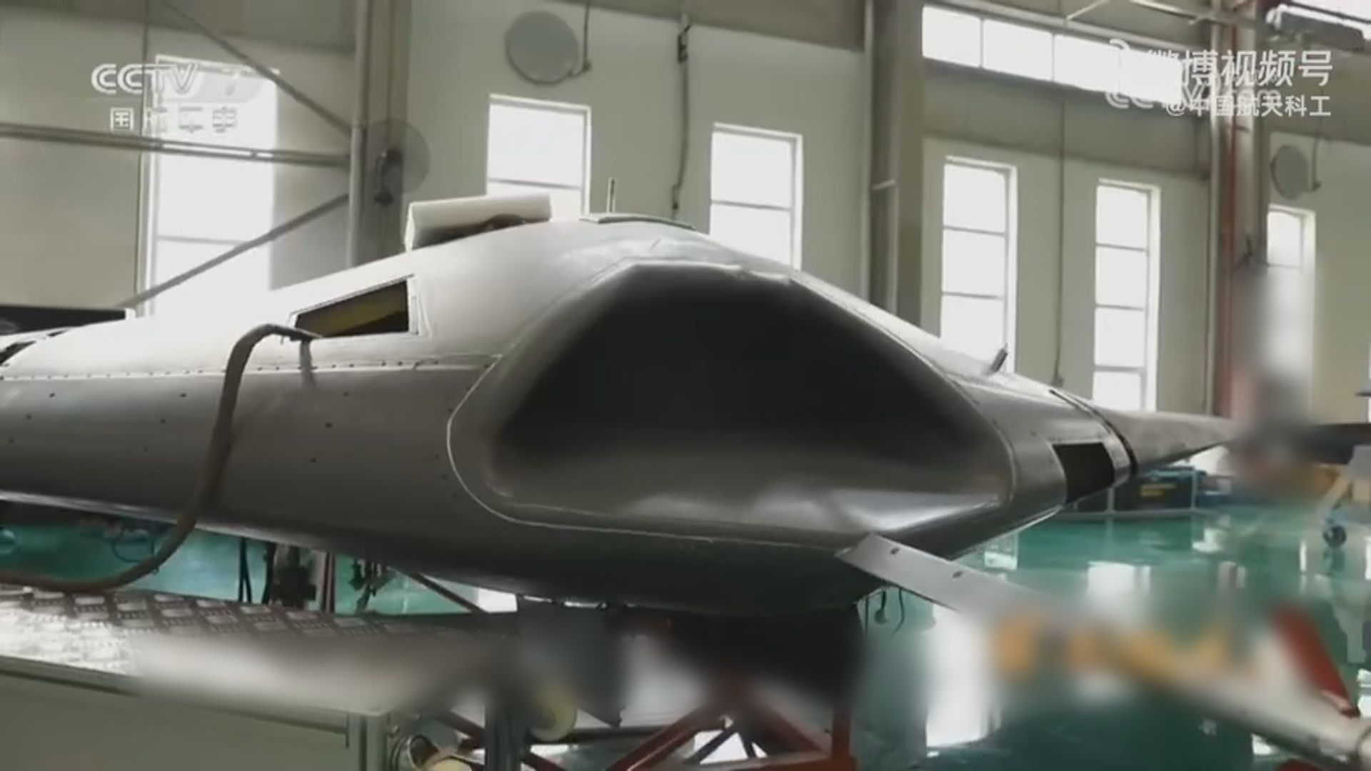 內地首度公開國產無人偵察機「天鷹」首飛成功片段