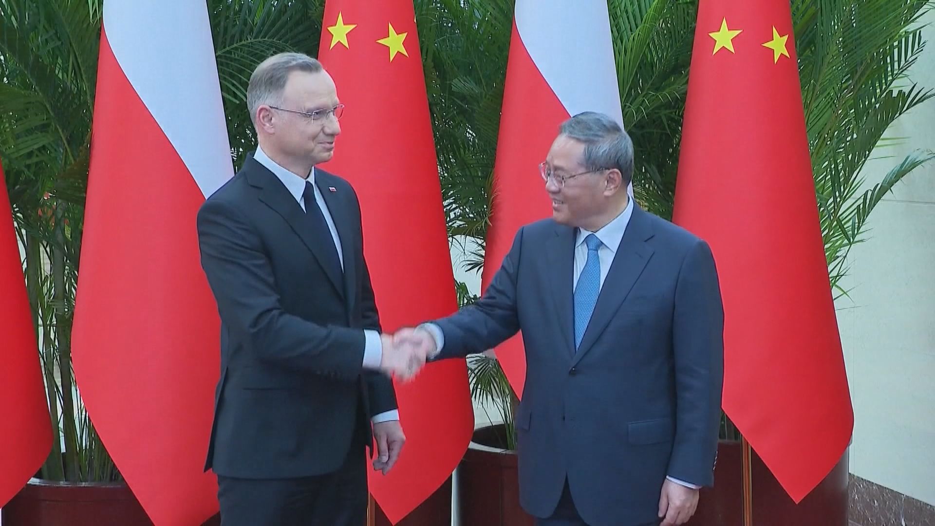 李強分別會見到訪的波蘭總統杜達及越南總理范明正