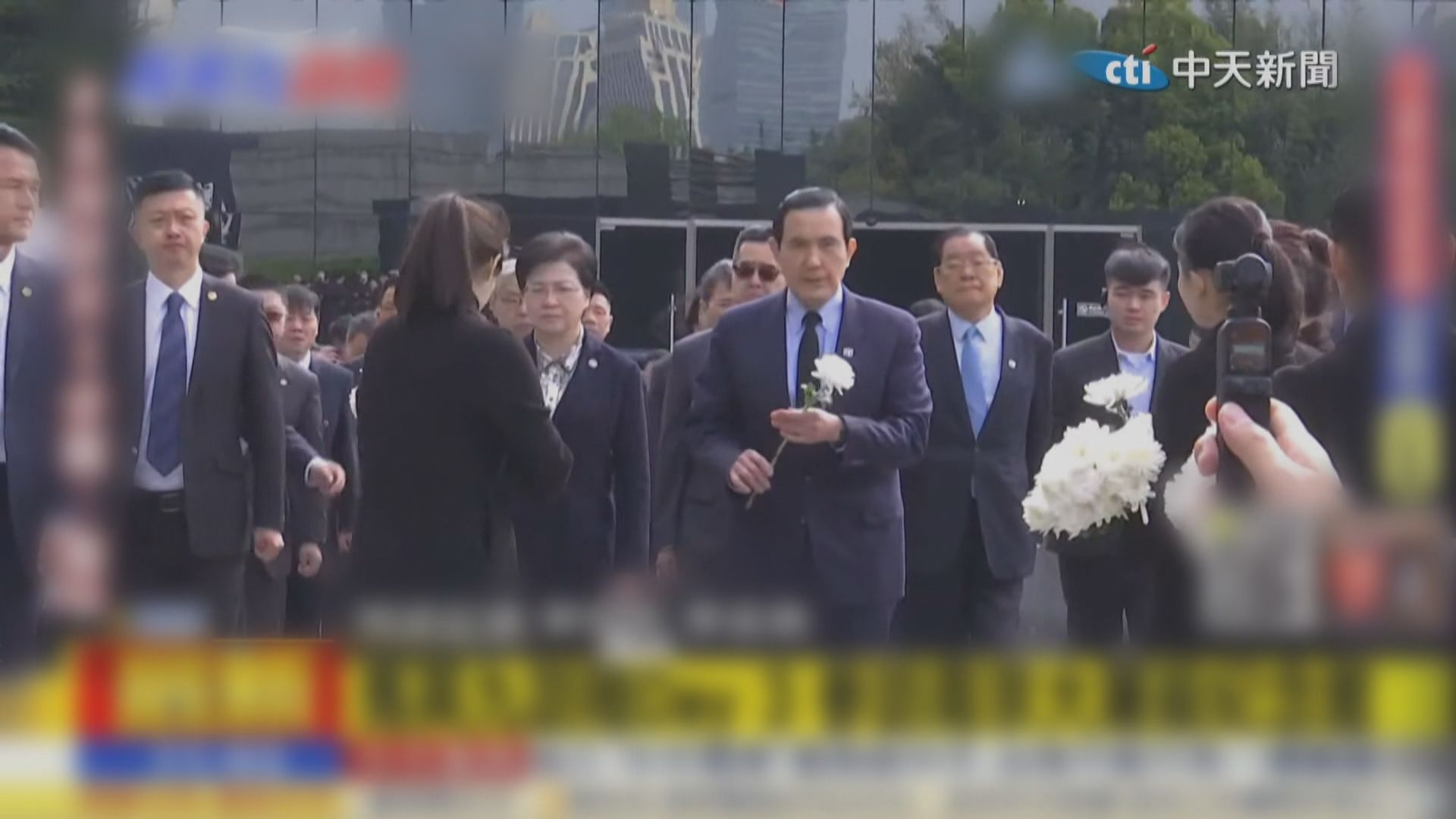 馬英九參訪南京大屠殺紀念館　籲兩岸謀和避戰