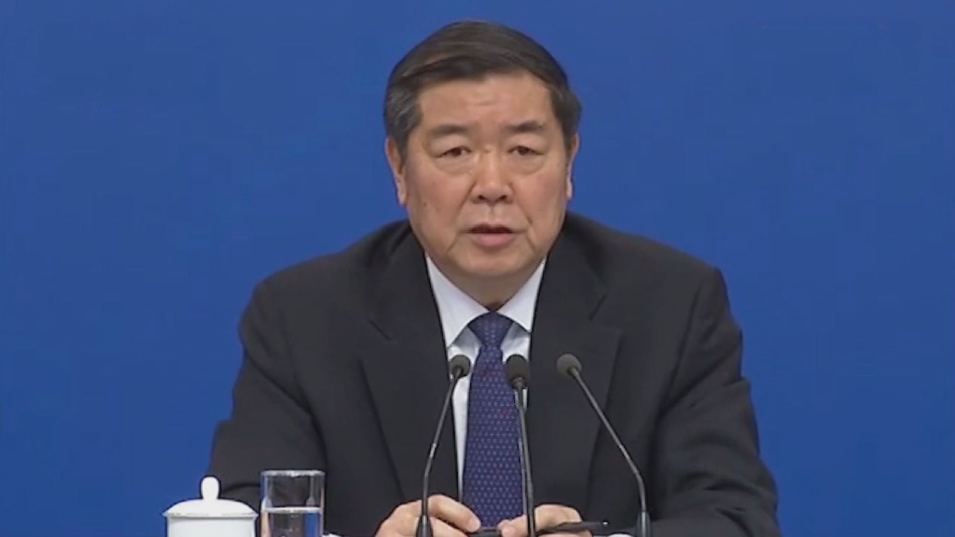 國家發改委主任：中國經濟恢復基礎還不牢固　長期向好基本面未改變