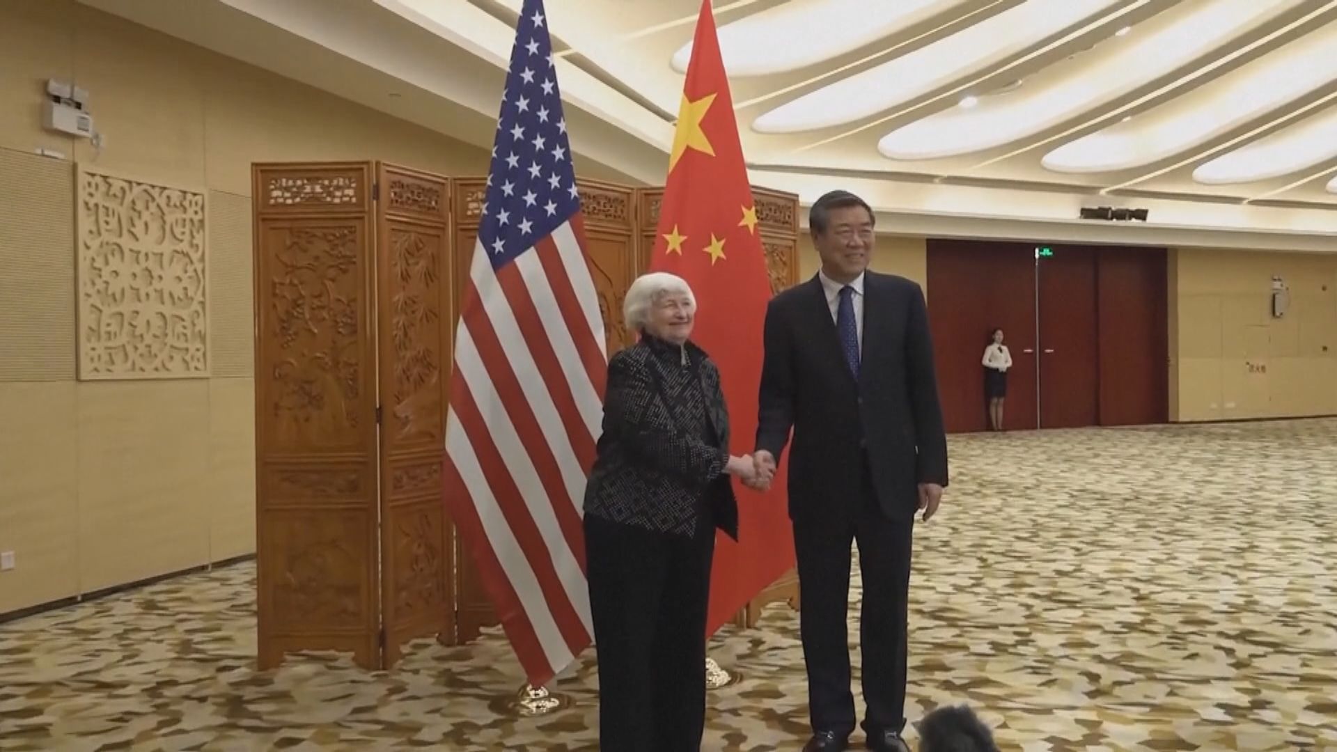 副總理何立峰在廣州會見美國財長耶倫