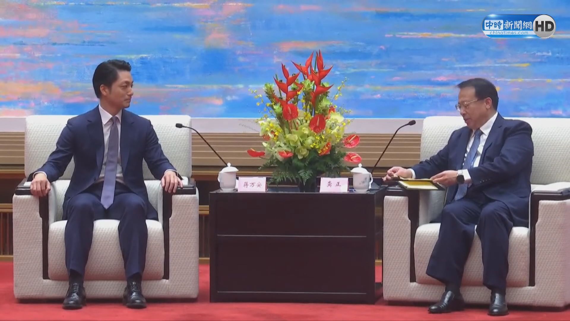 上海市長龔正會見到訪的台北市長蔣萬安