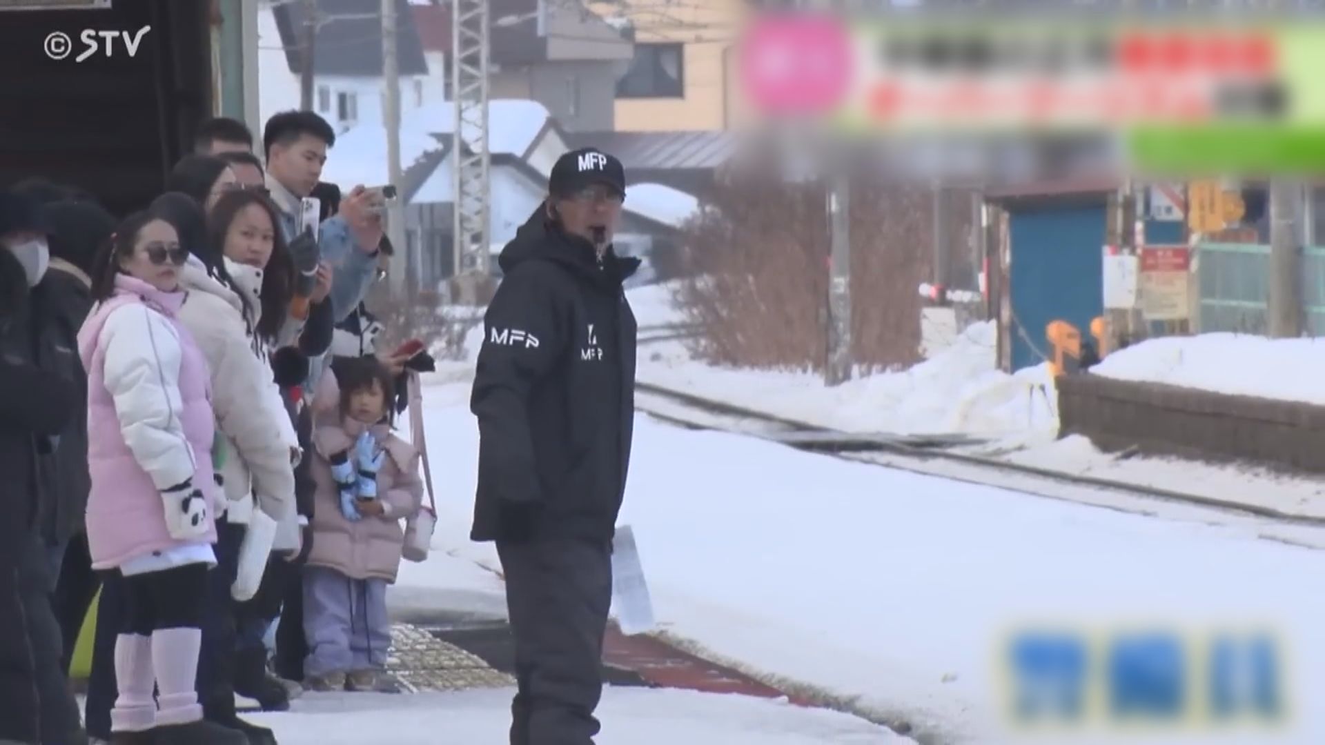 北海道迎來大批過年旅客　小樽市加強保安提防有人闖路軌馬路