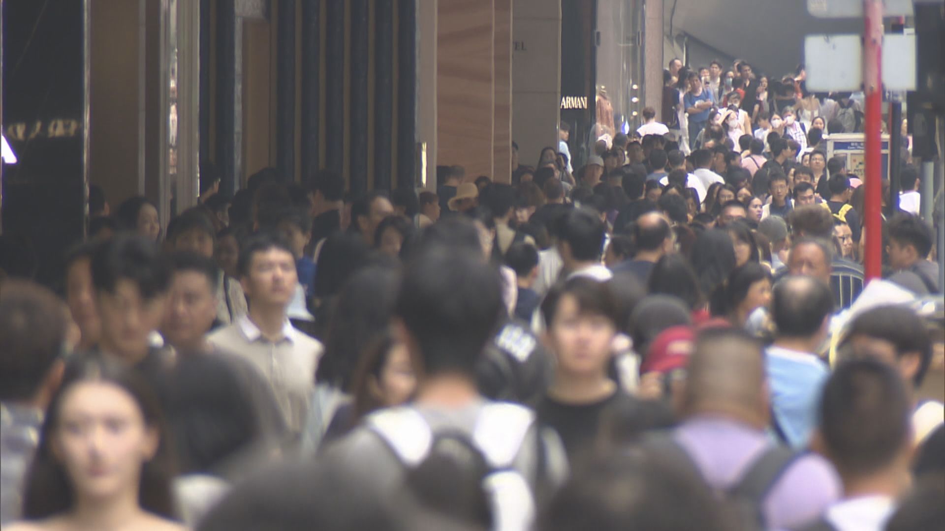 五一黃金周內地年輕客「特種兵」模式訪港 陳國基:歡迎不同類型旅客做好接待
