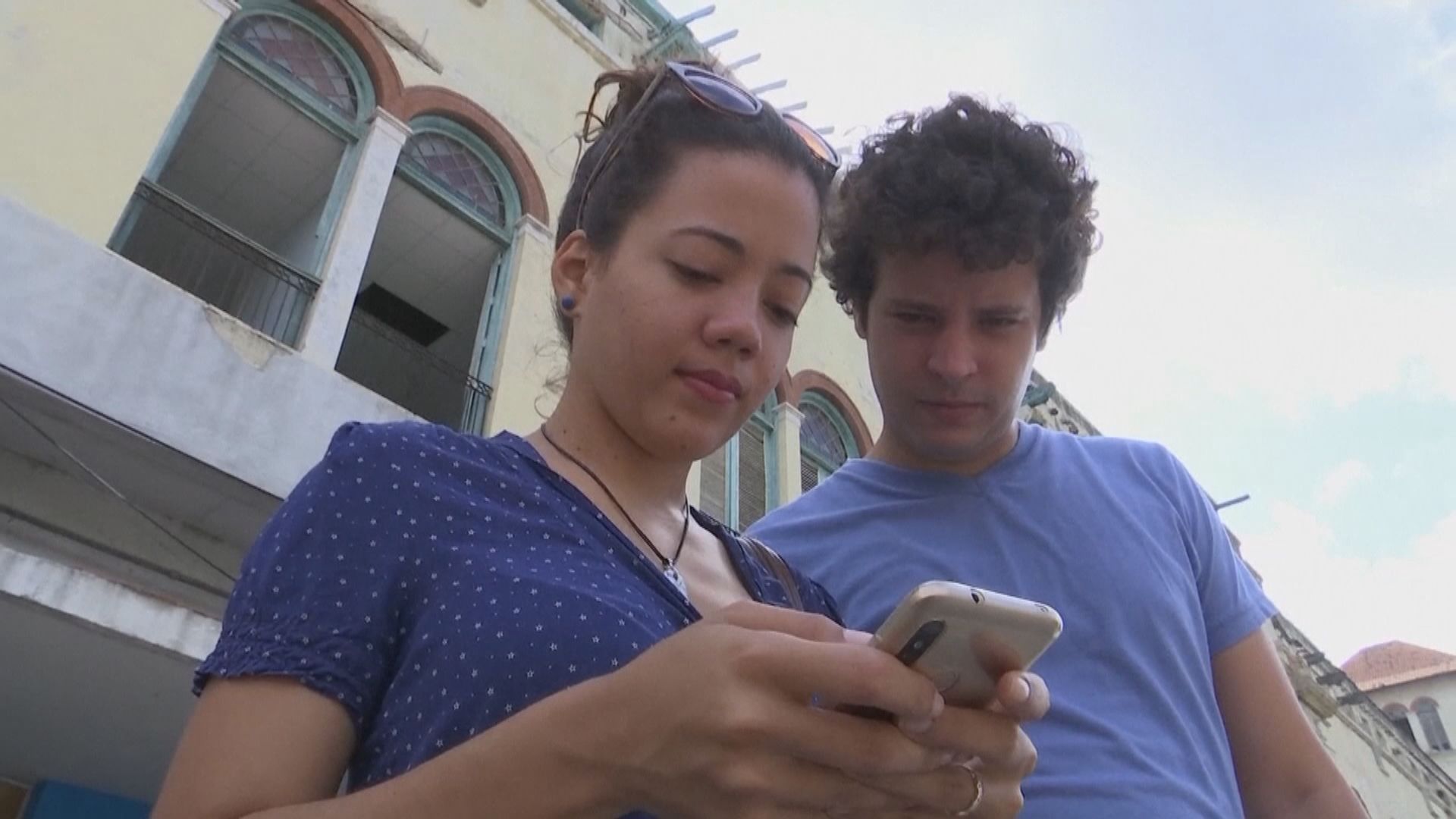 古巴約180萬人使用流動數據上網