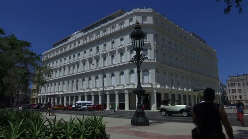 古巴革命後首個高級商場開幕
