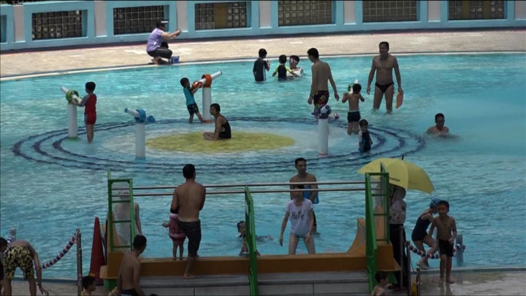 民建聯倡康文署提高泳池水質標準