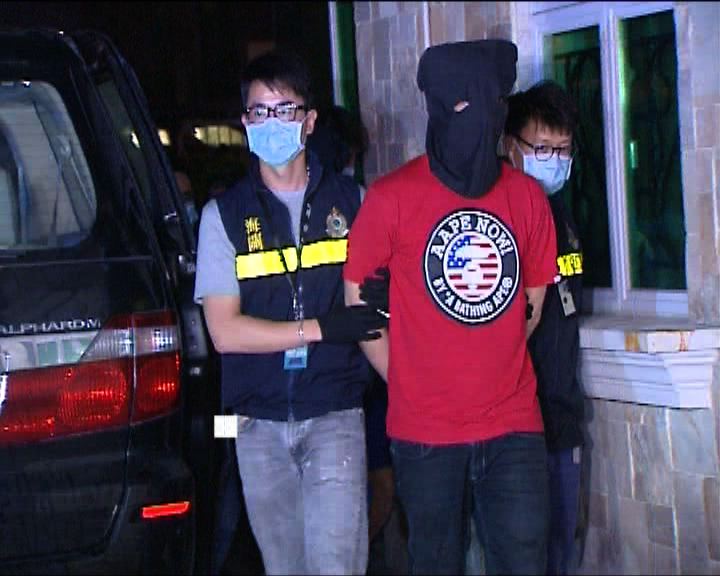 
海關元朗拘兩漢檢250萬元K仔