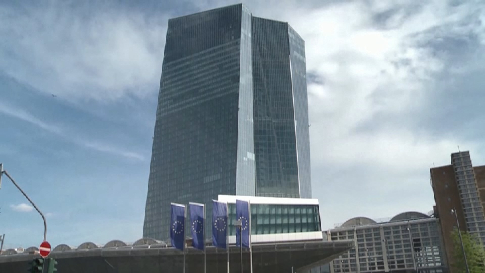 歐洲央行宣布7500億歐元的緊急買債計劃