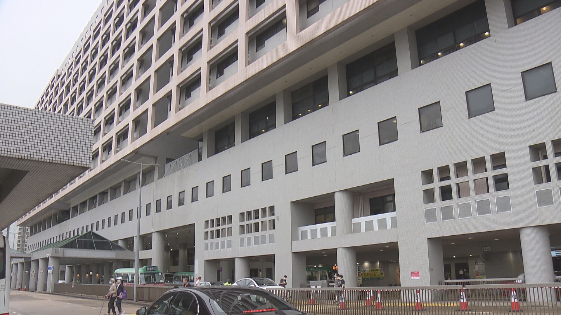 東區醫院上周爆發急性腸胃炎 77職員受影響