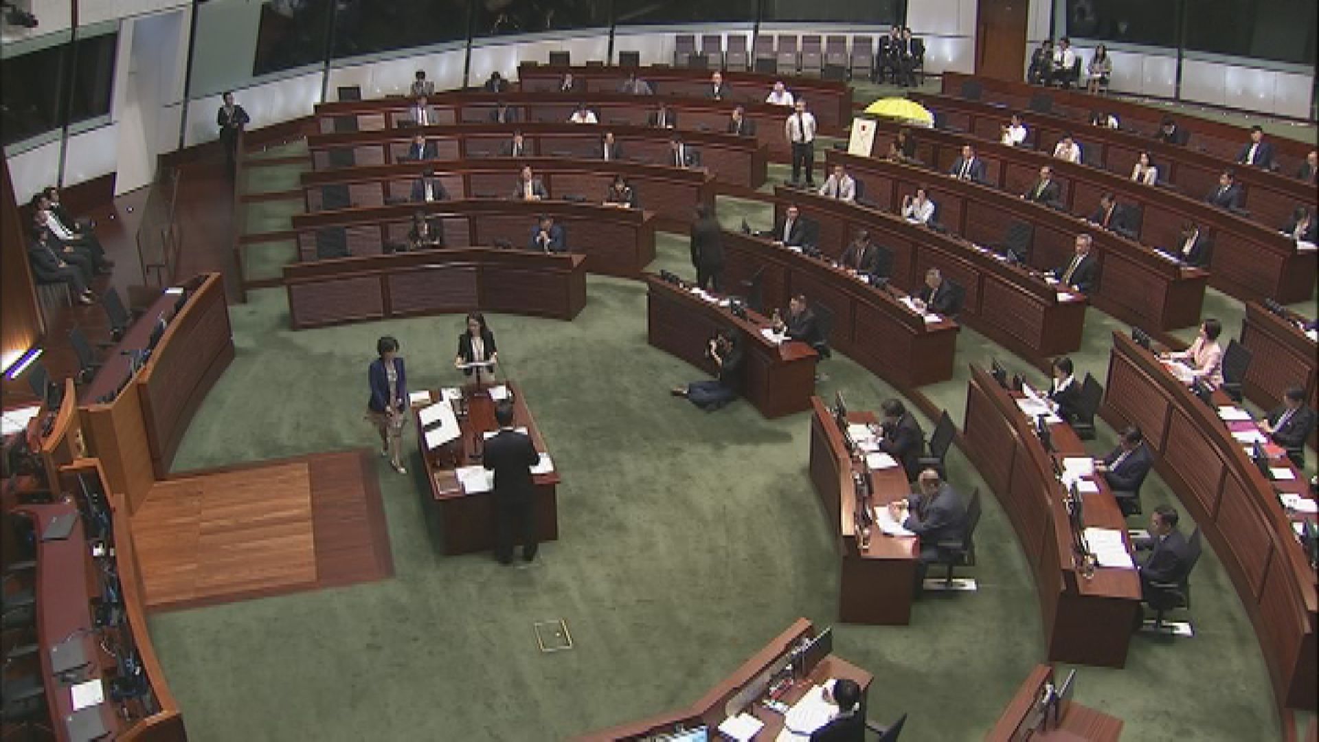 第七屆立法會議員宣誓下月3日舉行　由林鄭月娥監誓