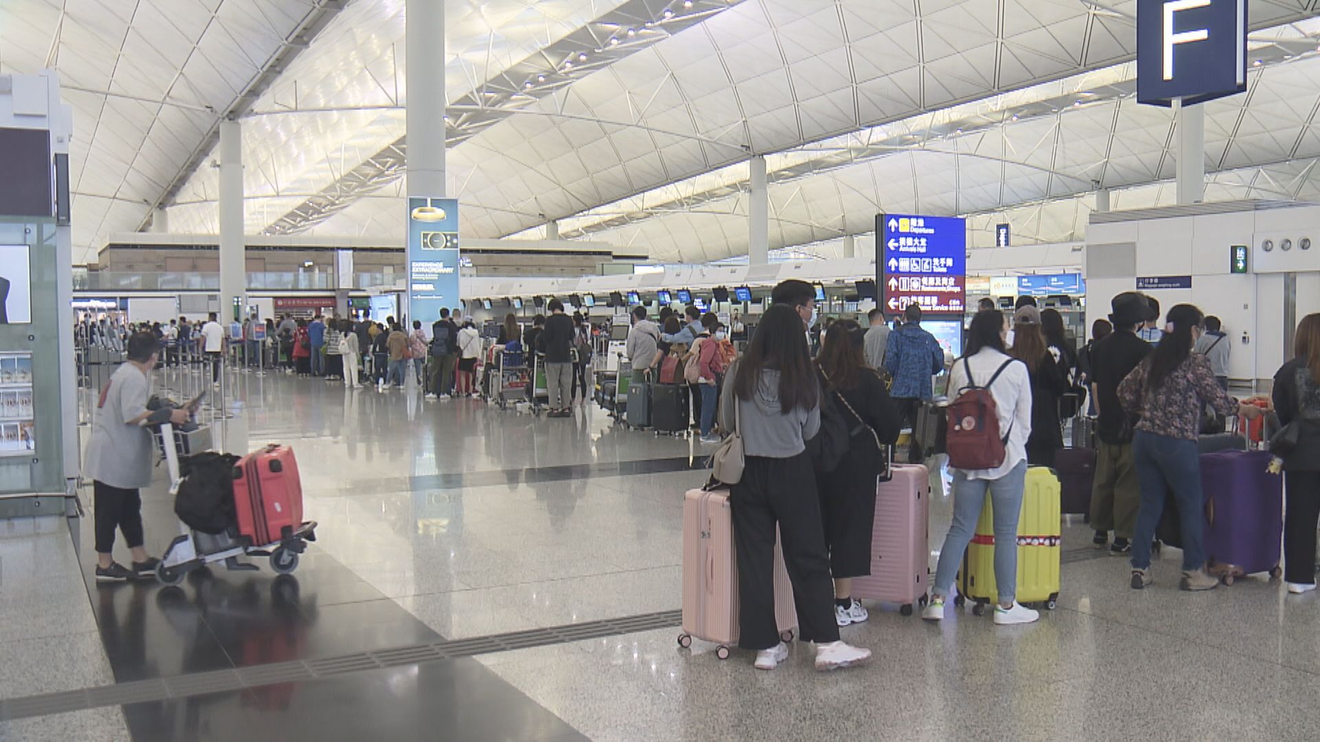 【穩定復甦】本港機場1月客運量按年升1倍