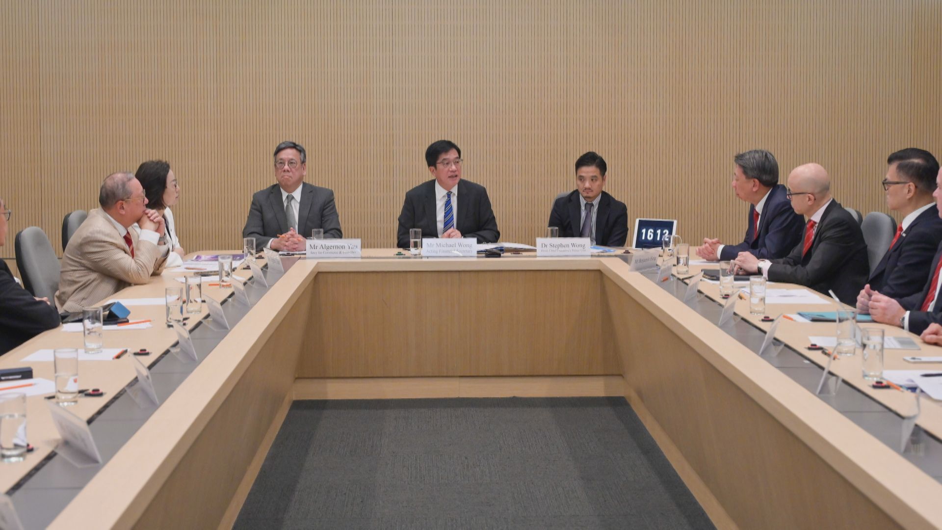 【施政報告2025】總商會倡政府採用3階段策略