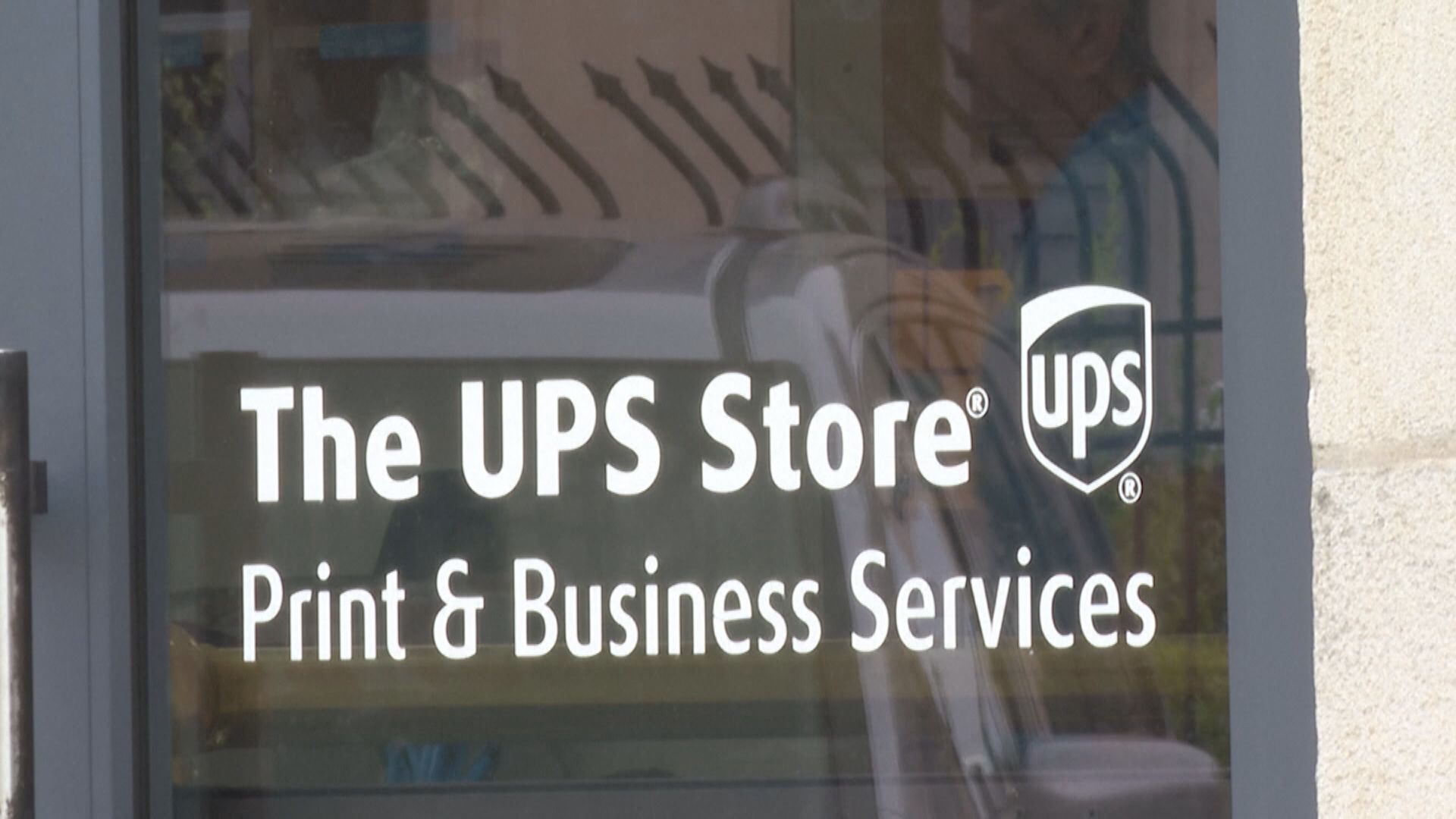 【物流新趨勢】彭博:UPS擬引入人型機械人