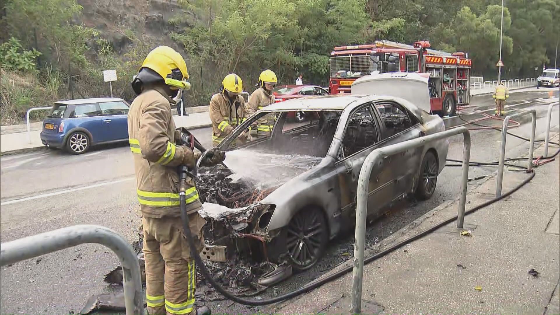 藍田茜發道私家車遭縱火燒毀