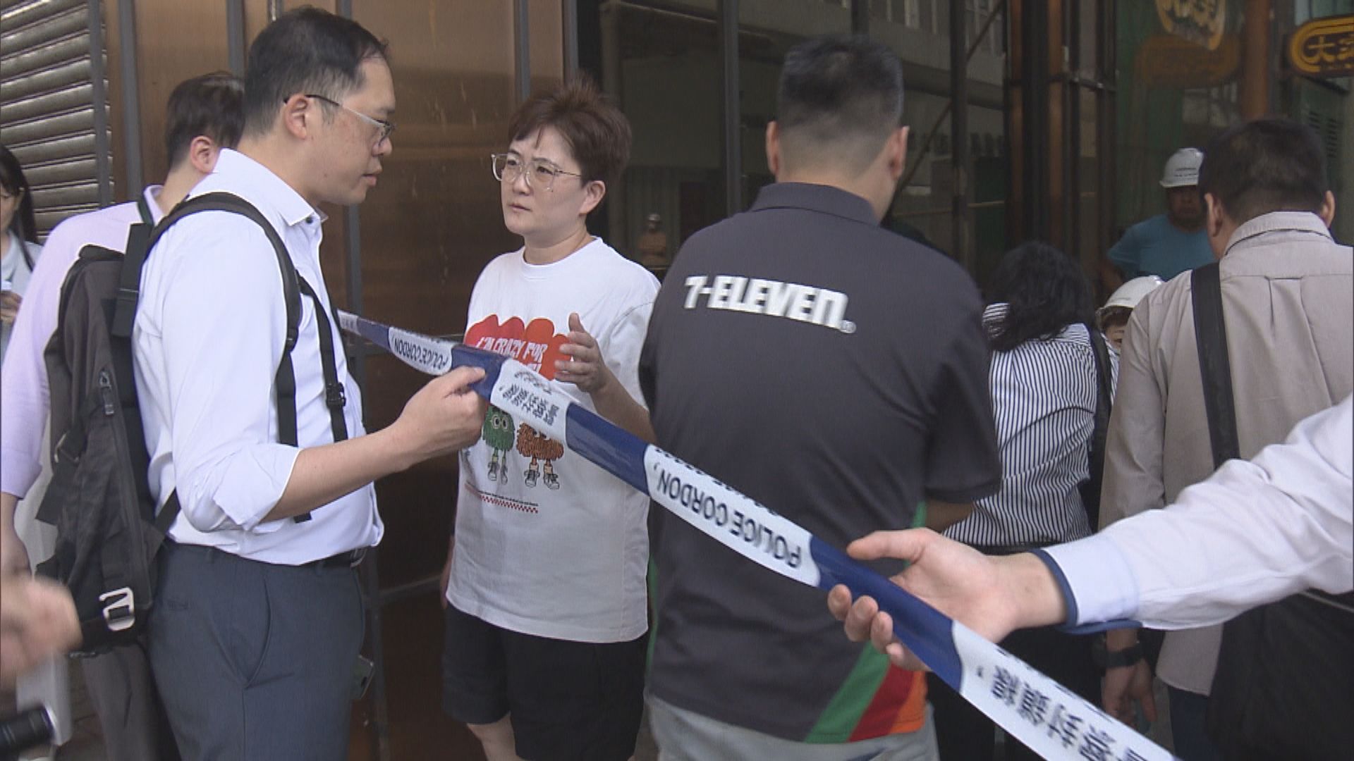 華懋大廈外棚架周六三級火　事發地點未解封