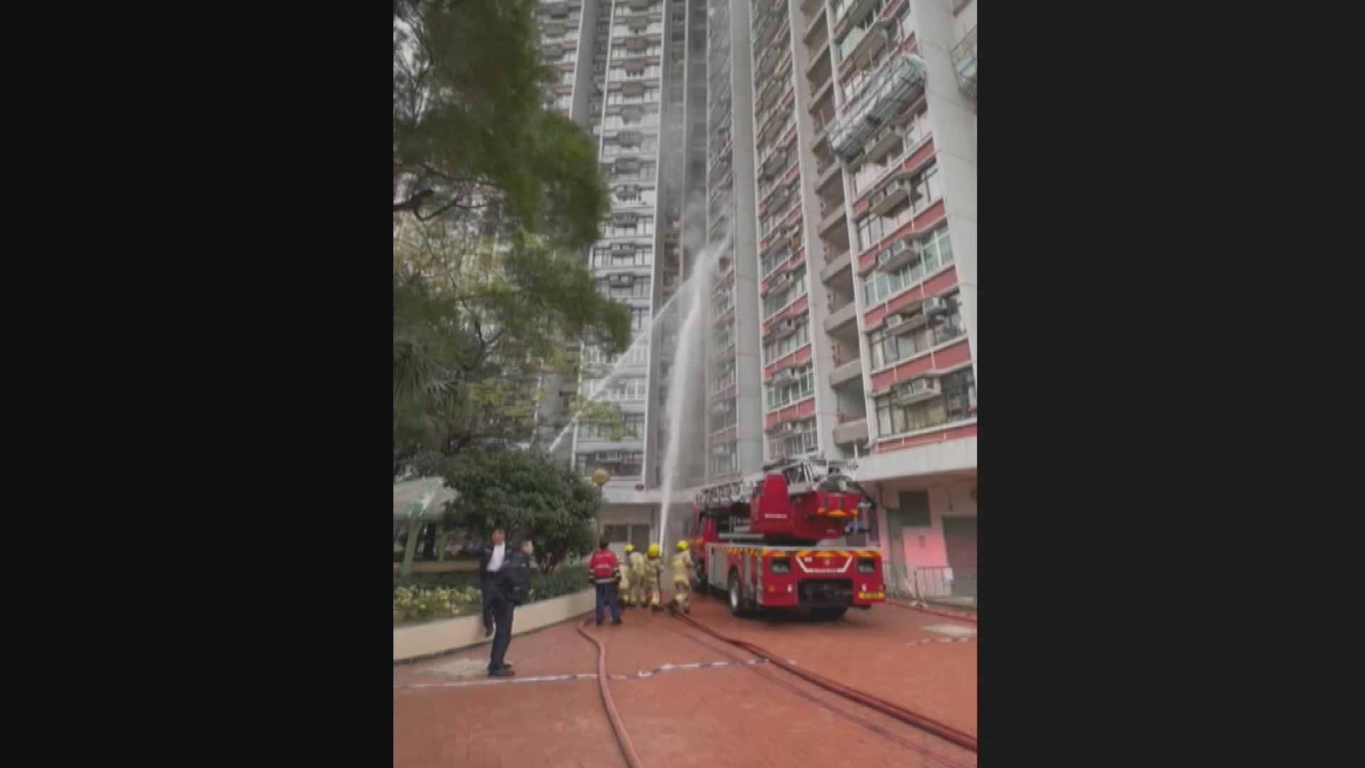 黃大仙東頭邨火警一死六傷 男戶主事發前曾以刀襲擊妻女