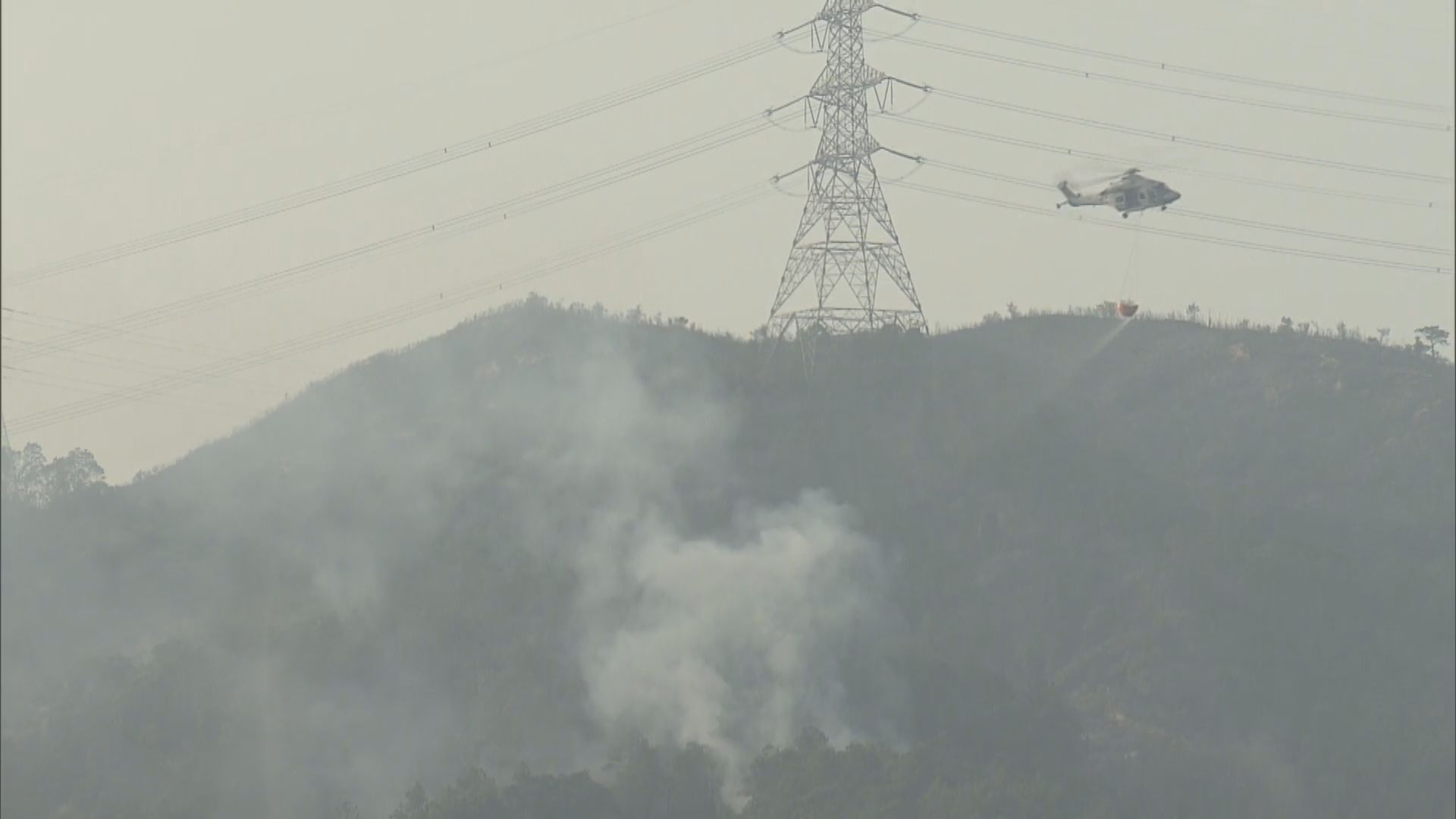 元朗大棠山火焚燒逾19小時仍未救熄