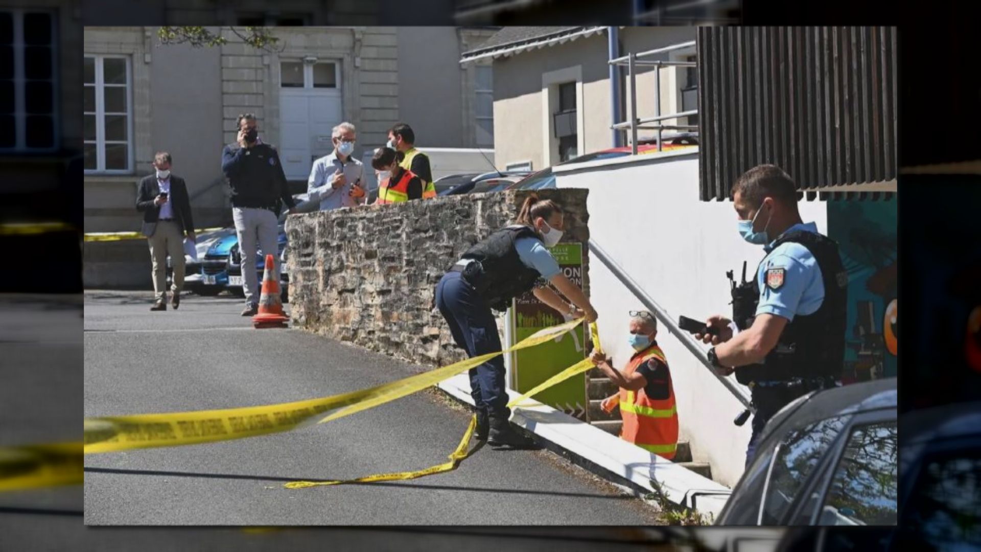 法國女警被人用刀刺傷　疑兇被捕