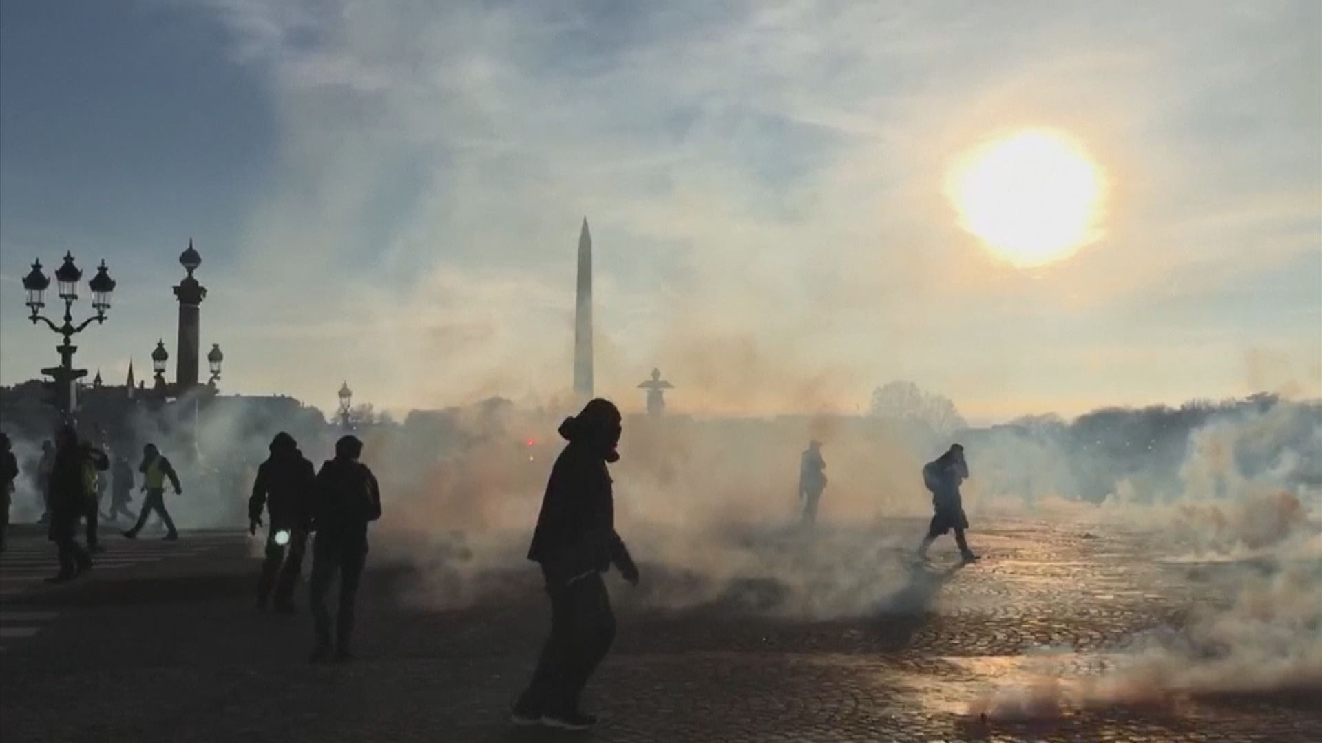 法國工會示威警方驅散黃背心示威者