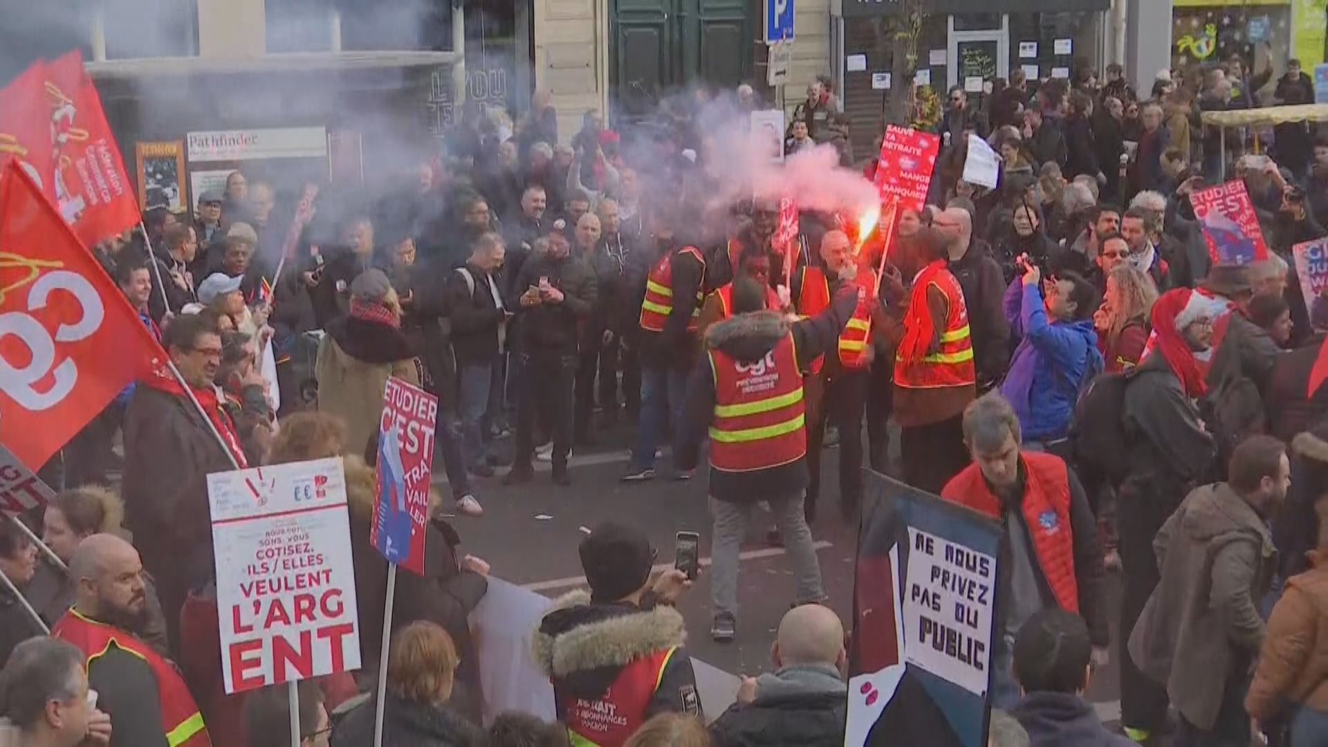 法國工會再號召民眾上街抗議退休改革