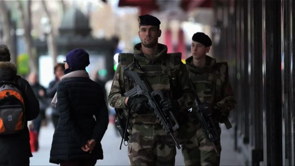 巴黎連環恐襲一周年　法國仍處緊急狀態