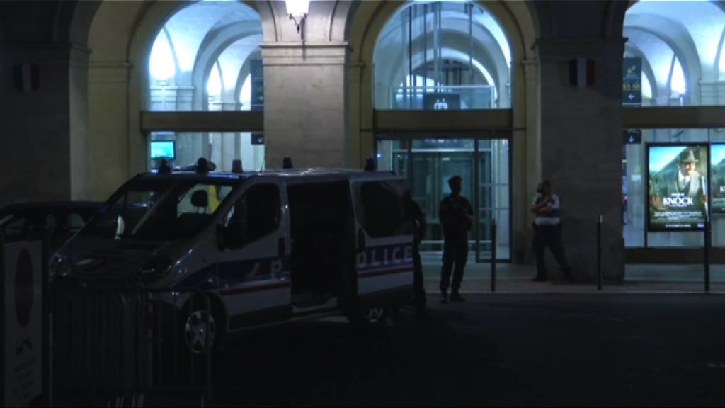 男子持械闖法國南部車站被捕