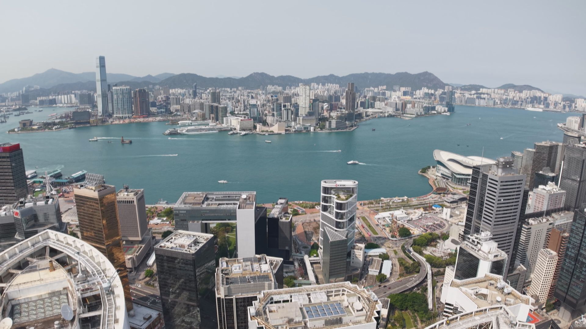 陳茂波指外圍環境複雜多變 香港要保持開放包容