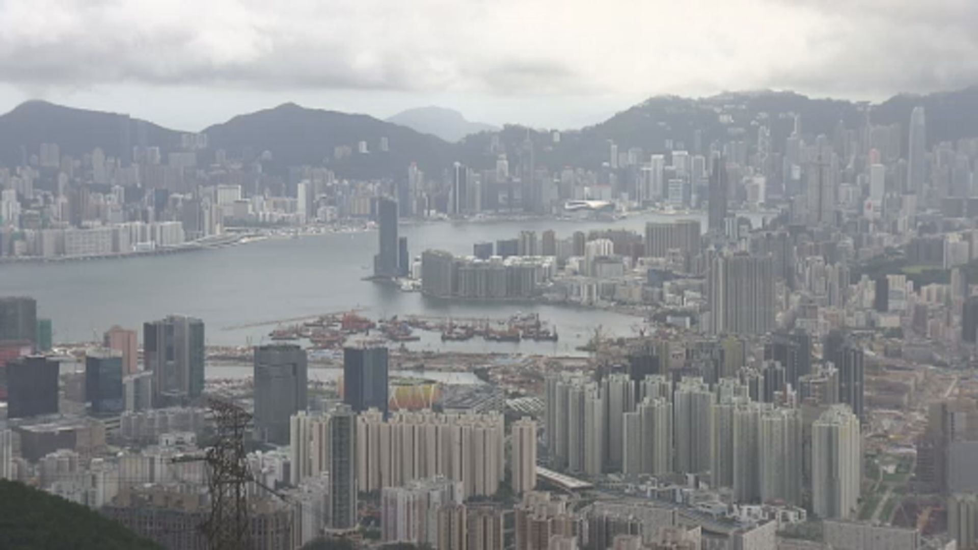 陳茂波：年報排名充分肯定香港全面、高水平的競爭力