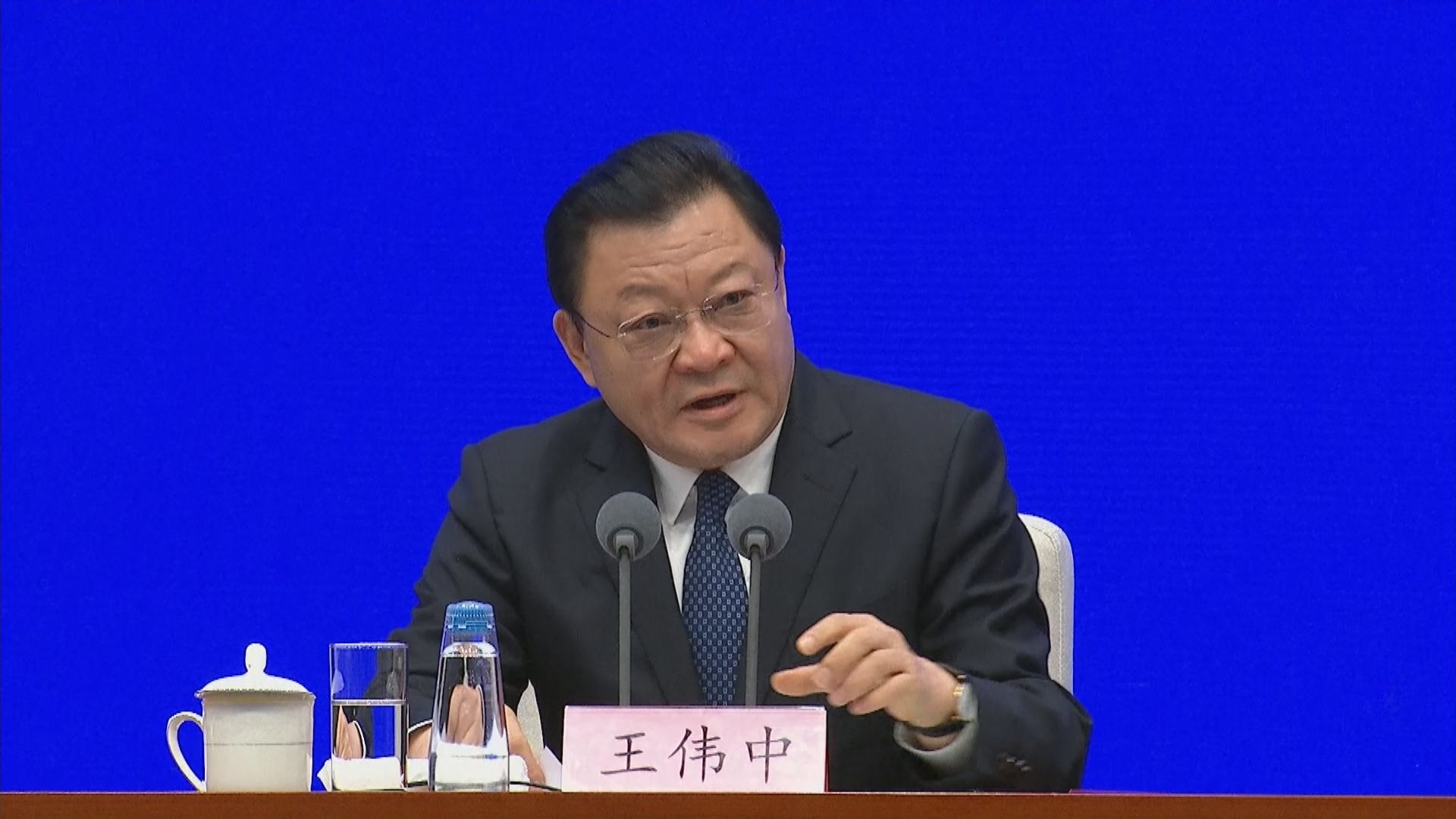 王偉中：廣東經濟持續回升向好 有信心年度經濟增長達5%