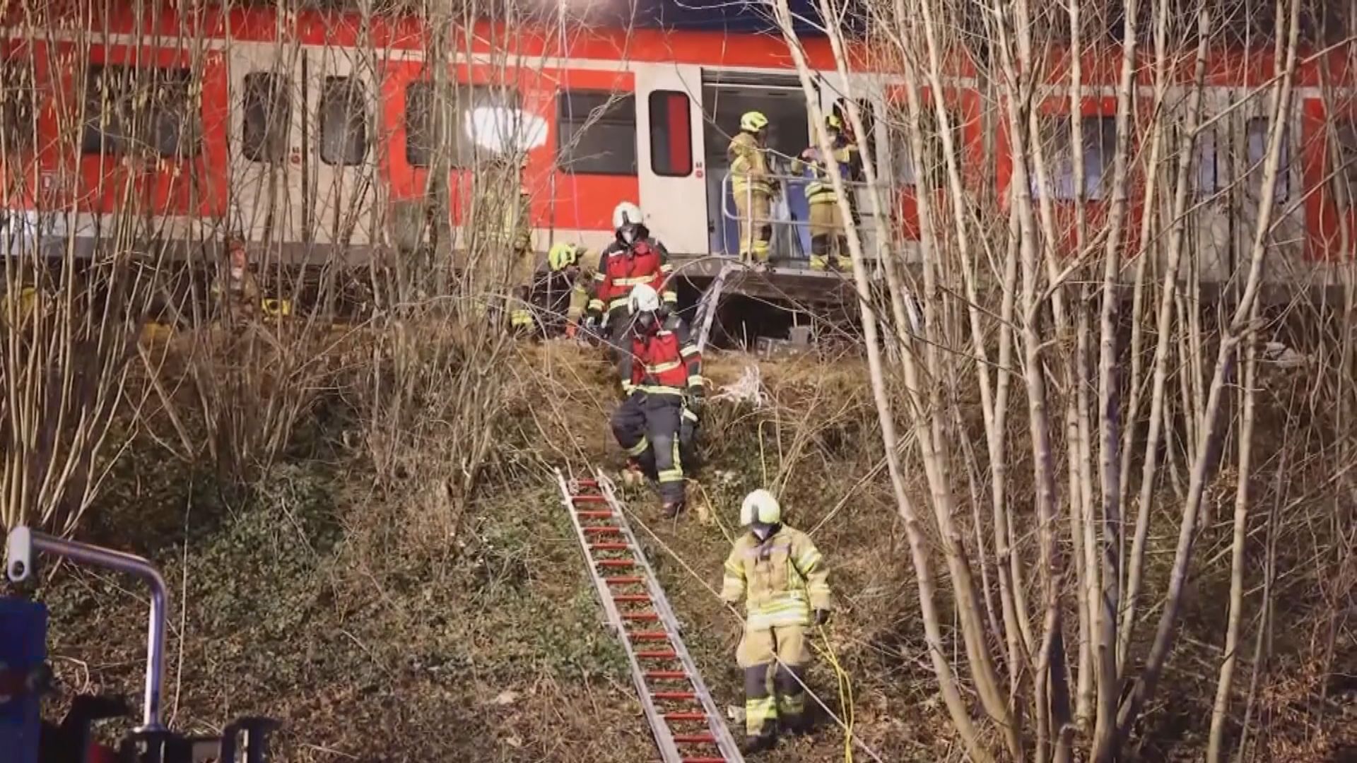 德國發生火車相撞意外最少一死十多人受傷