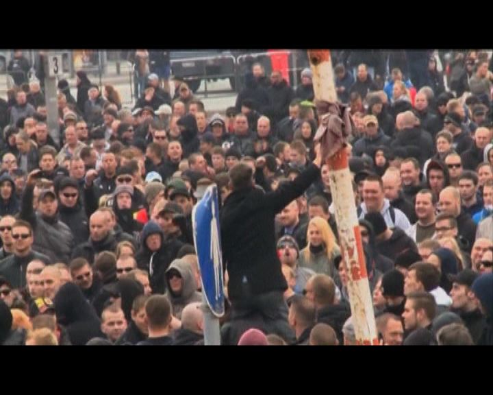 
德極右派遊行反伊斯蘭極端主義