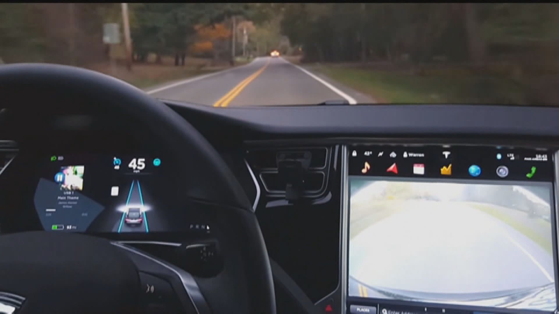 【環球薈報】美國調查Tesla遊戲系統會否令司機分心