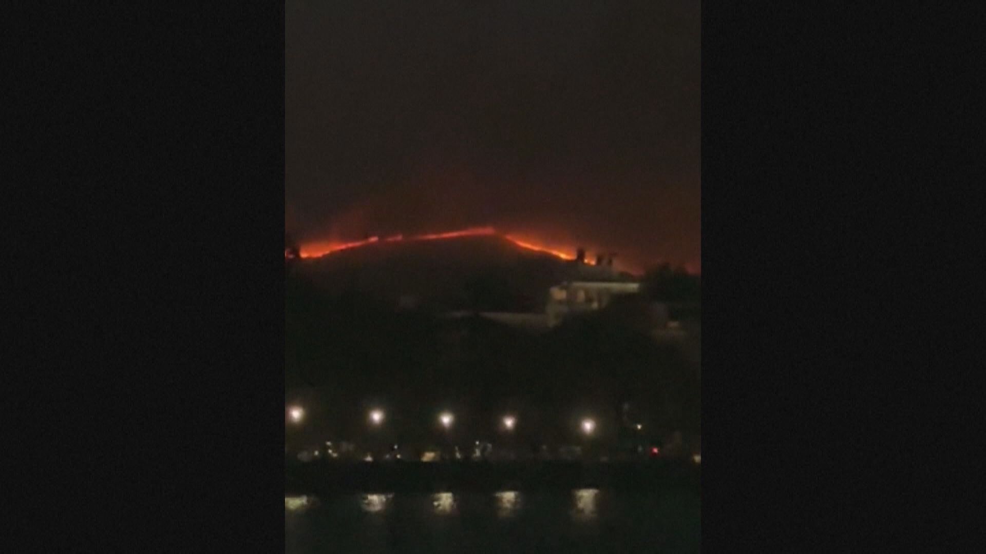 希臘山火肆虐 度假勝地科孚島疏散民眾